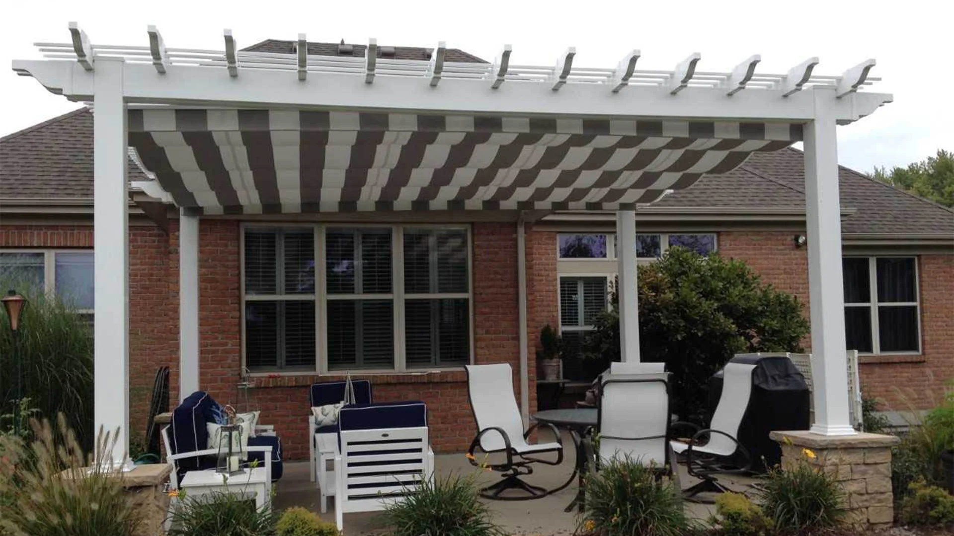 Featured image for “Archadeck of West Central Ohio Becomes Authorized ShadeFlex Pro in Dayton, Ohio”