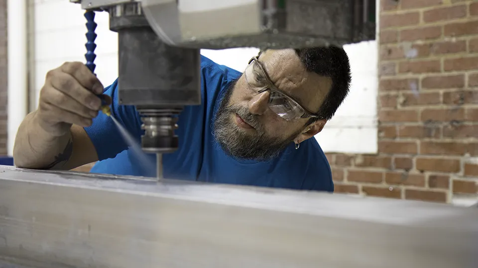 ShadeFlex canopy & pergola manufacturing